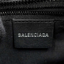 将图像加载到图库查看器中，BALENCIAGA BBMonogram Camera Bag Black702701 Leather
