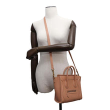 Load image into Gallery viewer, CELINE Luggage shopper Desert rose189243 Leather Size Nano
