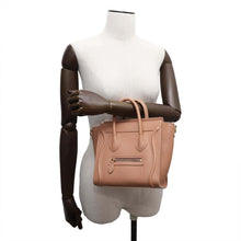 Load image into Gallery viewer, CELINE Luggage shopper Desert rose189243 Leather Size Nano
