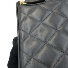 将图像加载到图库查看器中，CHANEL Matelasse Chain vanity bag BlackAP1341 Lambskin
