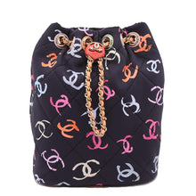 将图像加载到图库查看器中，CHANEL CC Logo Backpack Navy/MulticolorAS4810 Printed Canvas Leather
