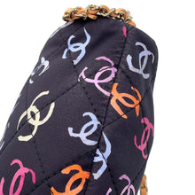 将图像加载到图库查看器中，CHANEL CC Logo Backpack Navy/MulticolorAS4810 Printed Canvas Leather
