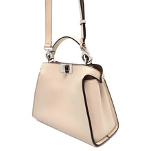 将图像加载到图库查看器中，FENDI Peekaboo Iconic Essential Beige8BN302 Leather
