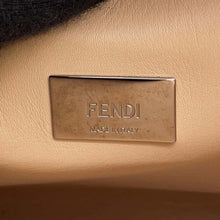 将图像加载到图库查看器中，FENDI Peekaboo Iconic Essential Beige8BN302 Leather
