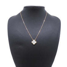 Load image into Gallery viewer, Van Cleef &amp; Arpels Vintage Alhambra PendantVCARA45900 18K Yellow Gold
