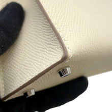 Load image into Gallery viewer, HERMES Mini Kelly de Tricolore Craie/Mauve Pale/Gold Epsom
