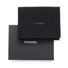 Load image into Gallery viewer, CHANEL Matelasse L-shaped zipper compact wallet BeigeAP3997 Calf Leather
