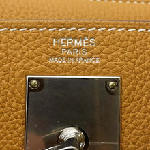 将图像加载到图库查看器中，HERMES Akkad Natural Sable Togo Leather Size PM
