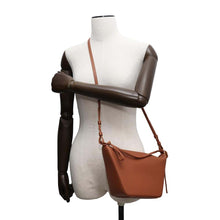 Load image into Gallery viewer, LOEWE Hammock Hobo Bag TanA538G13X01 Leather Size Mini
