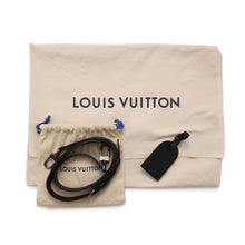 将图像加载到图库查看器中，LOUIS VUITTON Sac Plat NoirM46456 Monogram Eclipse
