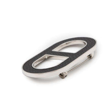 Load image into Gallery viewer, HERMES Chaine d&#39;Ancre Brooch Black Epsom Metal
