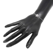 将图像加载到图库查看器中，Van Cleef &amp; Arpels Lotus Bracelet Mini ModelVCARP1AB00 18K White Gold
