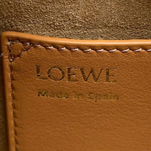 Load image into Gallery viewer, LOEWE Amazona Cropped Bag warm dessertA039N23X01 Calf Leather Size 23
