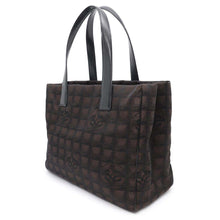 将图像加载到图库查看器中，CHANEL New Travel Line Tote Bag Brown/BlackA15991 Nylon Leather Size MM
