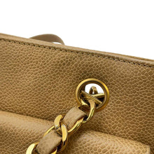 将图像加载到图库查看器中，CHANEL CC Logo Chain Tote BeigeA04565 Caviar Leather
