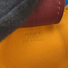 将图像加载到图库查看器中，HERMES Rodeo Jaune d&#39;or/Blue Zanzibar/Rouge H Lambskin Size GM
