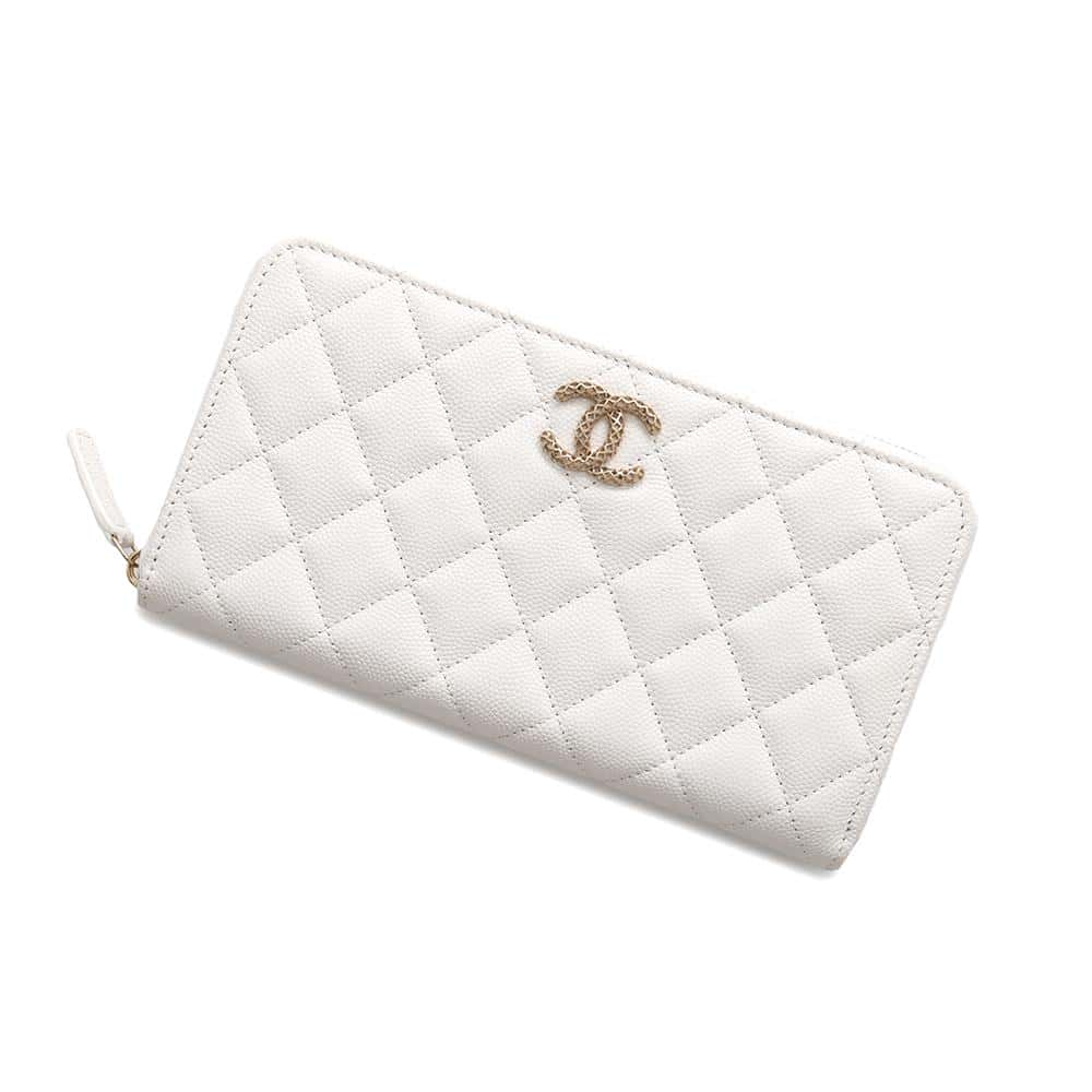 CHANEL Matelasse Zip Around Chozai Cloth WhiteAP3181 Caviar Leather