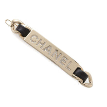 Load image into Gallery viewer, CHANEL RhinestoneWith logo hair clip Gold Gold Plated Leather
