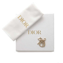 Load image into Gallery viewer, Dior cannage compact wallet YellowS0181ONMJ Leather
