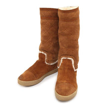 Load image into Gallery viewer, CHANEL Matelasse MoutonBoots CamelG26557 Suede Mouton Size 36
