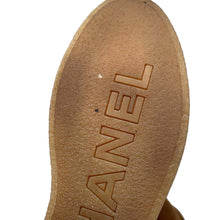 Load image into Gallery viewer, CHANEL Matelasse MoutonBoots CamelG26557 Suede Mouton Size 36
