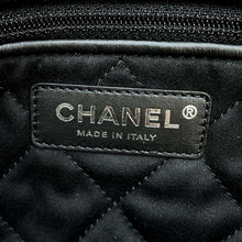 Load image into Gallery viewer, CHANEL CHANEL22 ChainShoulder Bag BlackAS3260 Shiny Calf Leather Size Small
