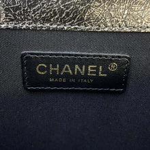 将图像加载到图库查看器中，CHANEL CC Logo Turnlock ChainShoulder Bag Silver/Black Leather
