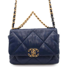 将图像加载到图库查看器中，CHANEL CHANEL19 Flap ChainShoulder Bag BlueAS1160 Lambskin
