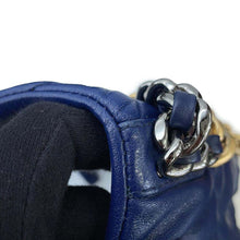 将图像加载到图库查看器中，CHANEL CHANEL19 Flap ChainShoulder Bag BlueAS1160 Lambskin
