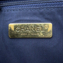 将图像加载到图库查看器中，CHANEL CHANEL19 Flap ChainShoulder Bag BlueAS1160 Lambskin
