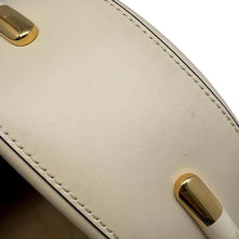 将图像加载到图库查看器中，FENDI Moonlight Shoulder Bag Ivory8BT346 Leather
