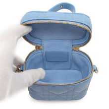 将图像加载到图库查看器中，Dior Micro Vanity Bag Light BlueS0935OWCB Enamel
