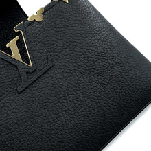 Load image into Gallery viewer, LOUIS VUITTON Capucines NoirM56669 Taurillon Leather Size MINI
