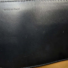 将图像加载到图库查看器中，CELINE Triomphe Horizontal Cabas Black197012 PVC Coated Canvas Leather
