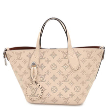 Load image into Gallery viewer, LOUIS VUITTON Blossom claimM21909 Monogram Mahina Size PM
