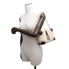 Load image into Gallery viewer, LOUIS VUITTON Petite Mal Souple Wild at Heart claimM58518 Monogram Empreinte Leather
