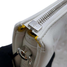 Load image into Gallery viewer, LOUIS VUITTON LV × YK Coussin WhiteM21619 Lambskin Size PM
