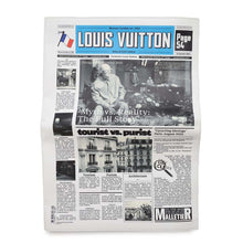 将图像加载到图库查看器中，LOUIS VUITTON Newspaper Clutch WhiteM80849 Leather
