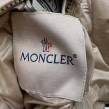 将图像加载到图库查看器中，MONCLER ACHARD Reversible down vest BeigeH20931A00023 Polyester10% Nylon100%
