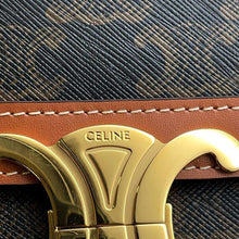 将图像加载到图库查看器中，CELINE Teen Triomphe Shoulder Bag Brown191242BZ4.04LU Leather Size Medium

