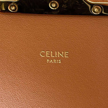 将图像加载到图库查看器中，CELINE Teen Triomphe Shoulder Bag Brown191242BZ4.04LU Leather Size Medium
