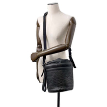 Load image into Gallery viewer, Bottega Veneta Drawstring Bucket Shoulder Black Leather
