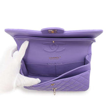 Load image into Gallery viewer, CHANEL Matelasse W Flap ChainShoulder Bag PurpleA01112 Caviar Leather Size 25
