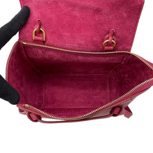 Load image into Gallery viewer, CELINE Belt bag Bordeaux Leather Size Nano
