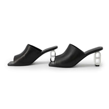 Load image into Gallery viewer, HERMES Sandals Iconic Black Leather Size 38
