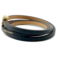 将图像加载到图库查看器中，LOEWE Anagram TwistBangle Size M BlackJ920240X17 Gold Plated Calf Leather
