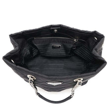 将图像加载到图库查看器中，PRADA Quilted ChainTote Bag Black1BG740 Nylon Leather
