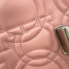 Load image into Gallery viewer, Ferragamo Gancini Motif Flap ChainShoulder Bag Pink21H168 Leather
