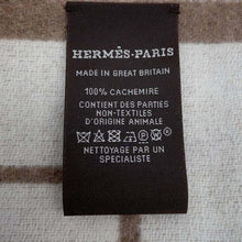 Load image into Gallery viewer, HERMES Cashmere Scarf &quot;Lettre au Carré&quot; Puce/IvoireH259152S Cashmere100%
