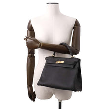 Load image into Gallery viewer, HERMES Kelly Retourne Black Togo Leather Size 28
